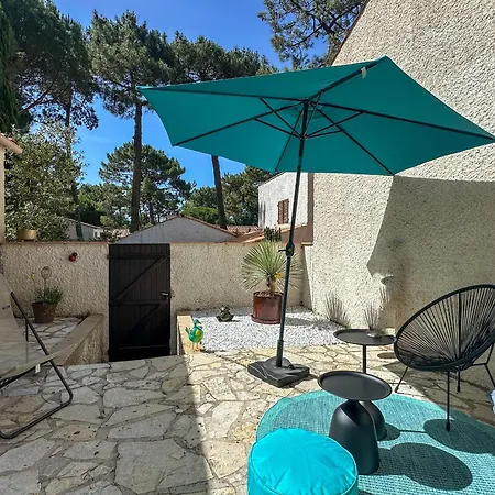 Vakantiehuis Jolie Maison Renovee A La Palmyre - 4 Pers. - Fr-1-705-116
